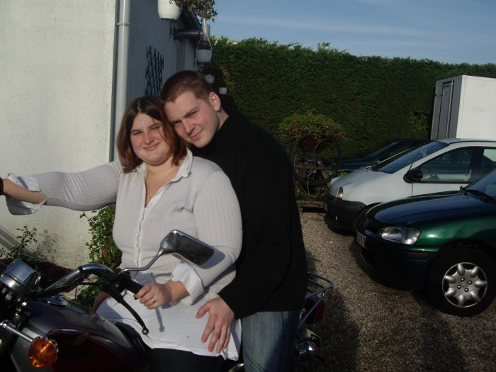 sur la moto en amoureux